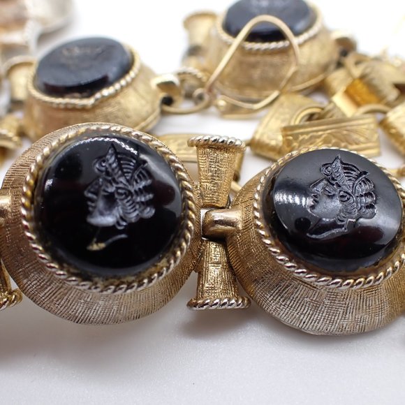 Vintage Roman style Intaglio figure head 3 piece necklace set! - Picture 5 of 9